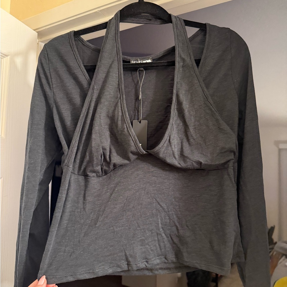NWT Black Long Sleeve Style Top